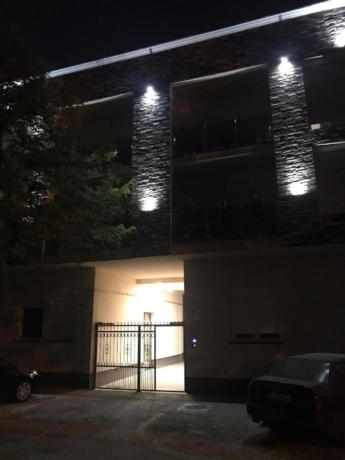 Apartman Santorini Novi Sad Dış mekan fotoğraf
